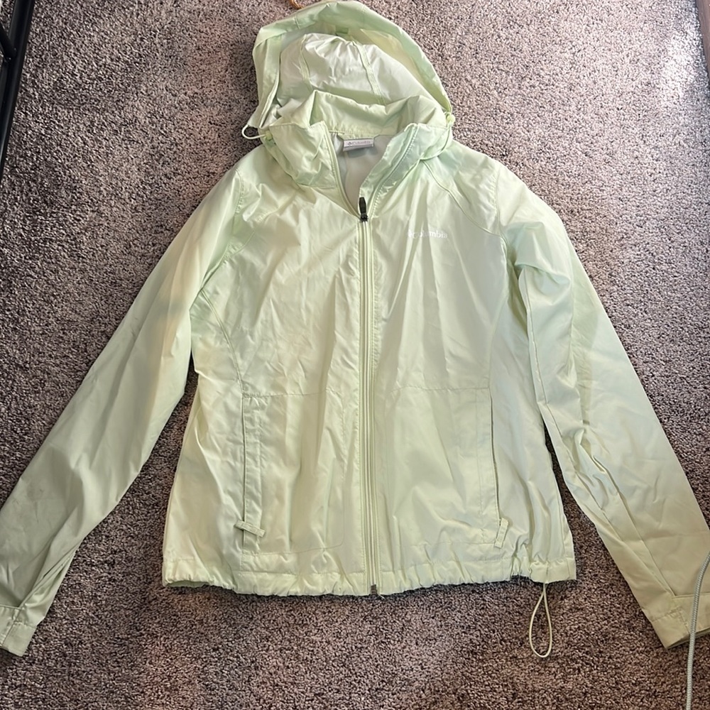 Columbia small windbreaker